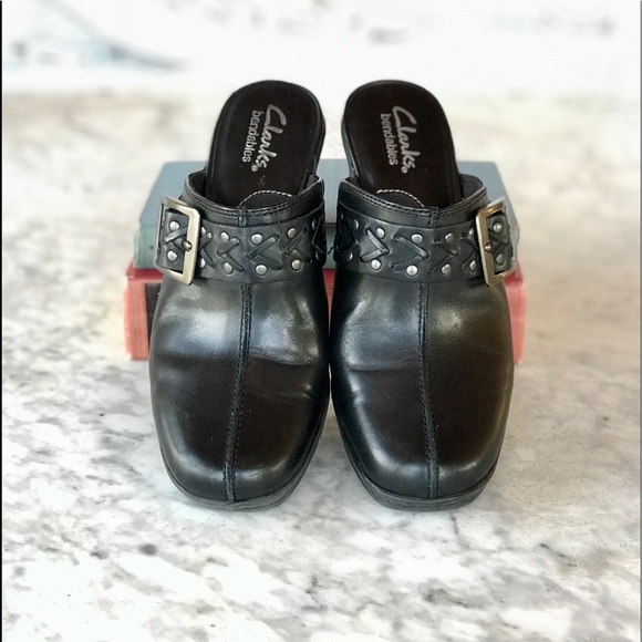 Clark’s Bendables | Leather Buckle Mule - Picture 2 of 8